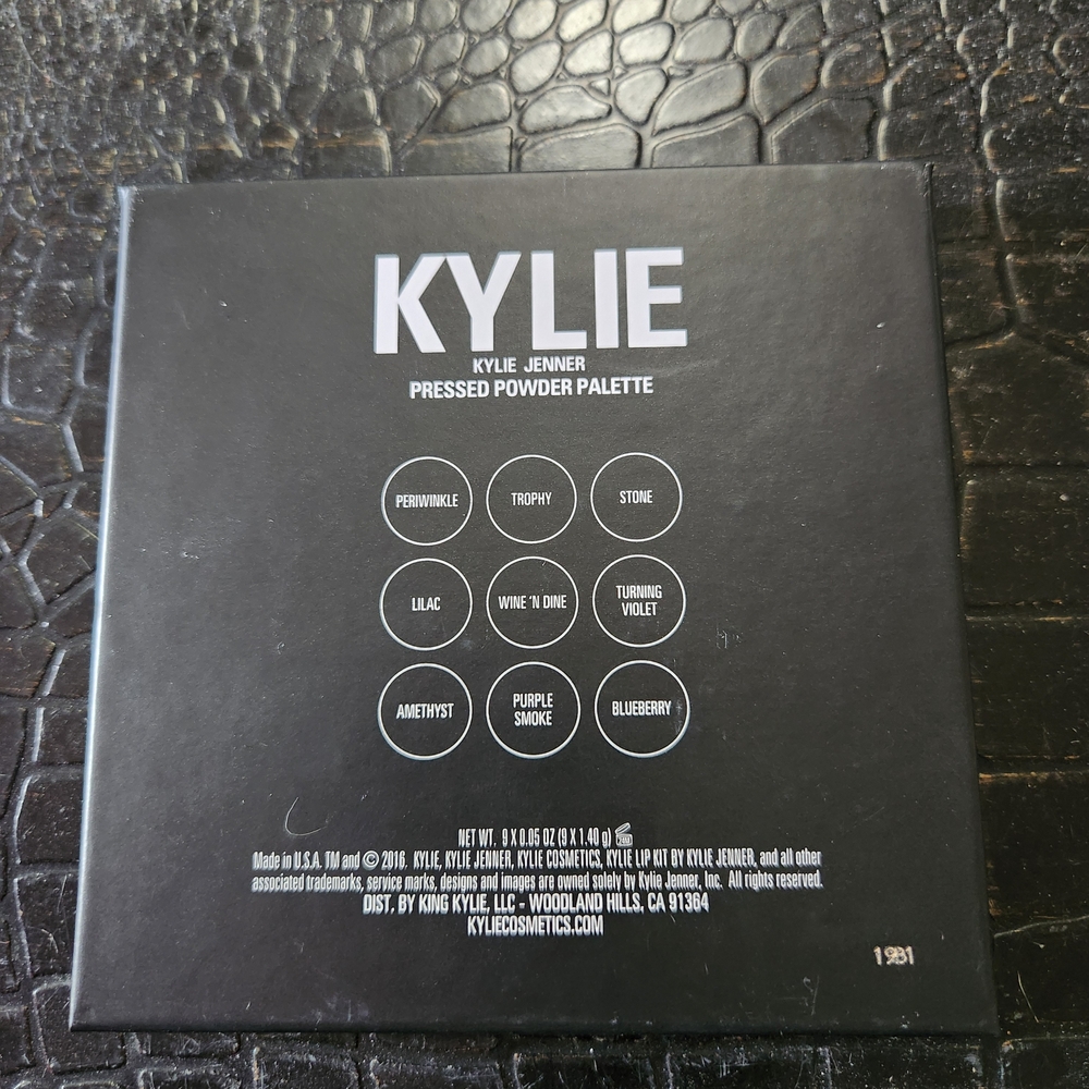 Kylie Jenner Purple Eyeshadow Palette - Picture 4 of 7